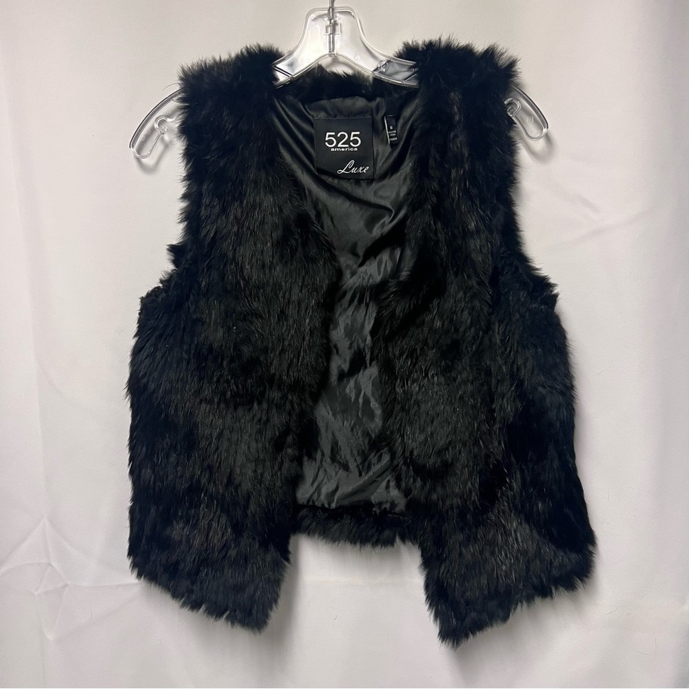 525 America Black Fur Vest